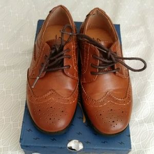 Toddler dress shoes
